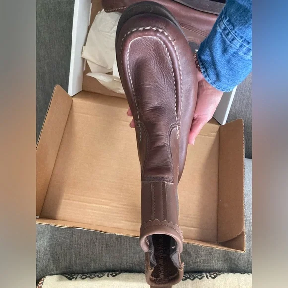 Russell Moccasin Leather Romeo Boots size: 12 C